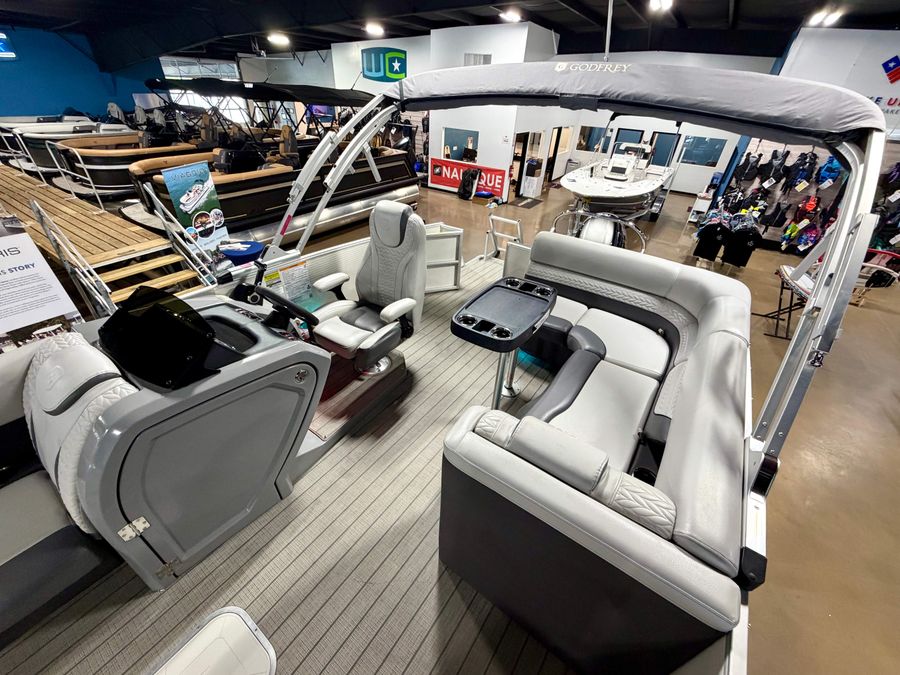 2023 Godfrey Monaco 235 C, photo 9 of 21